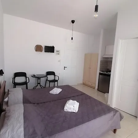 Aparthotel Zefyros 3*