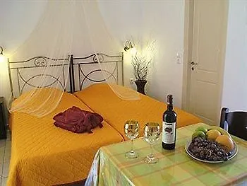 Zefyros Aparthotel